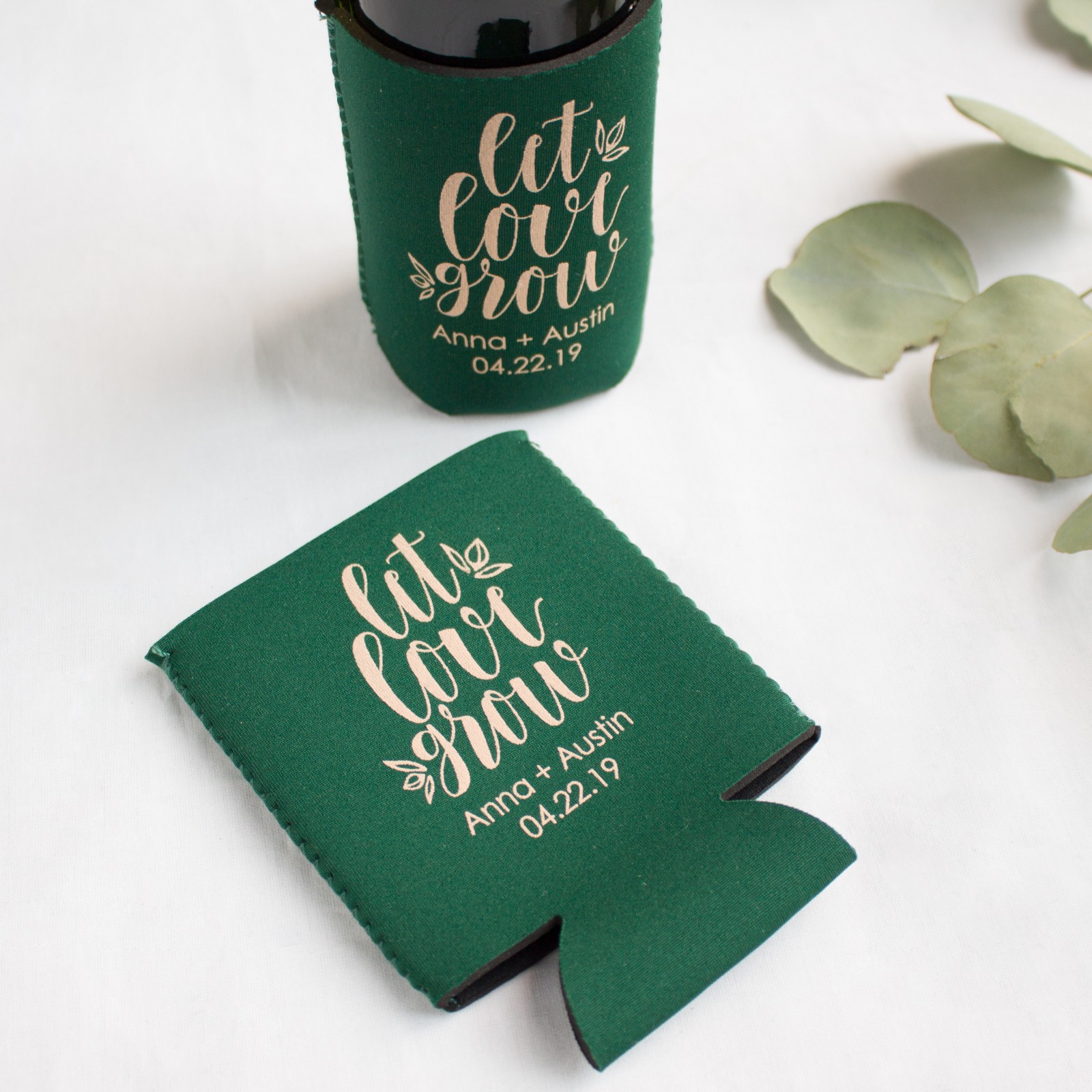 Personalized Let Love Grow Can Sleeve