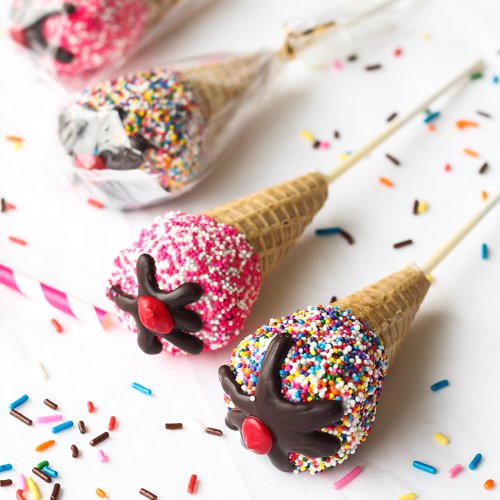 Ice Cream Cone Chocolate Cake Pop 4299